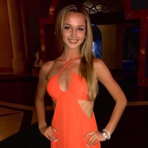 Meet your Posher, Nicole